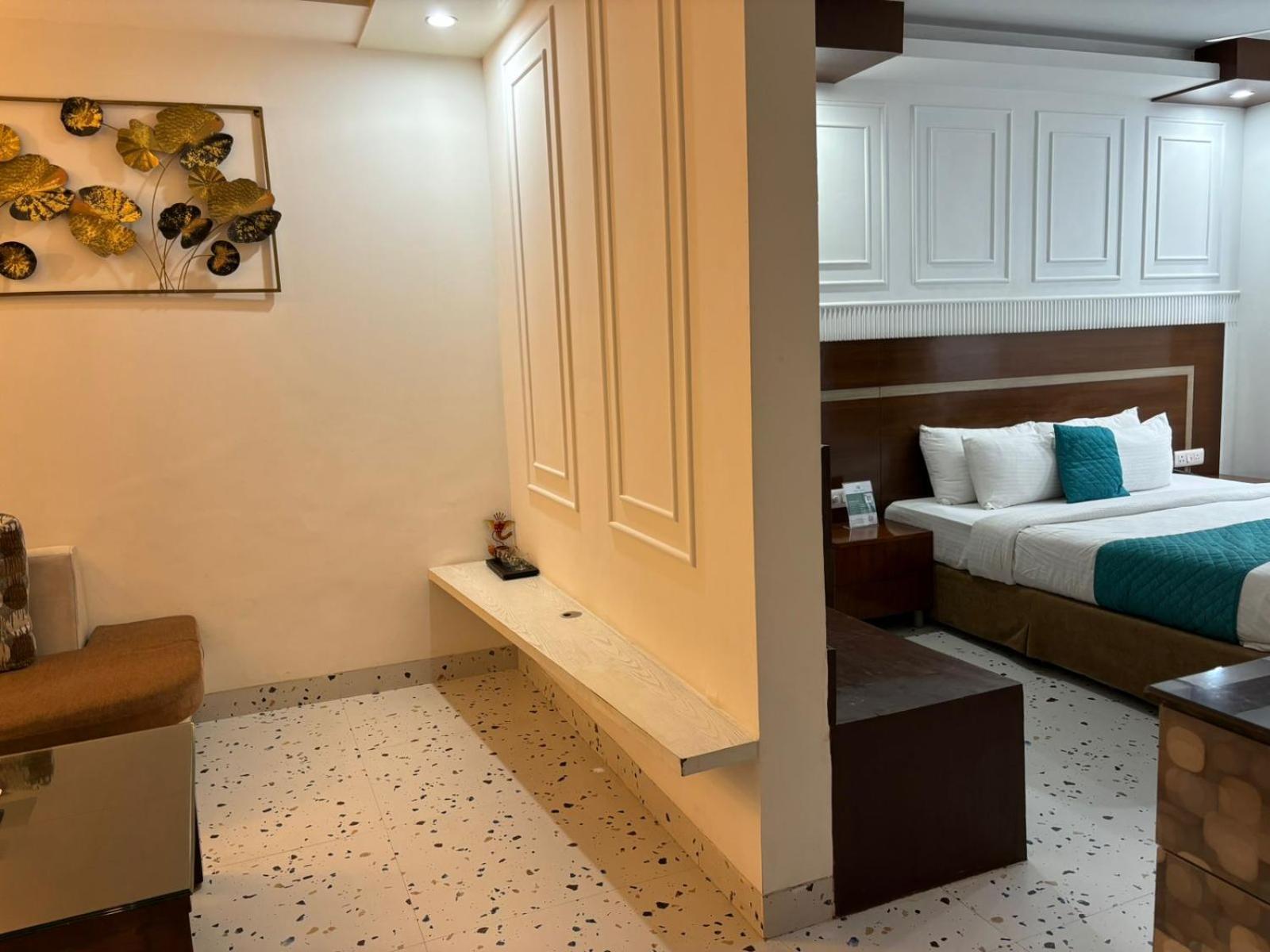 Asian Suites Iffco Metro Station Gurugram Gurgaon Exterior foto